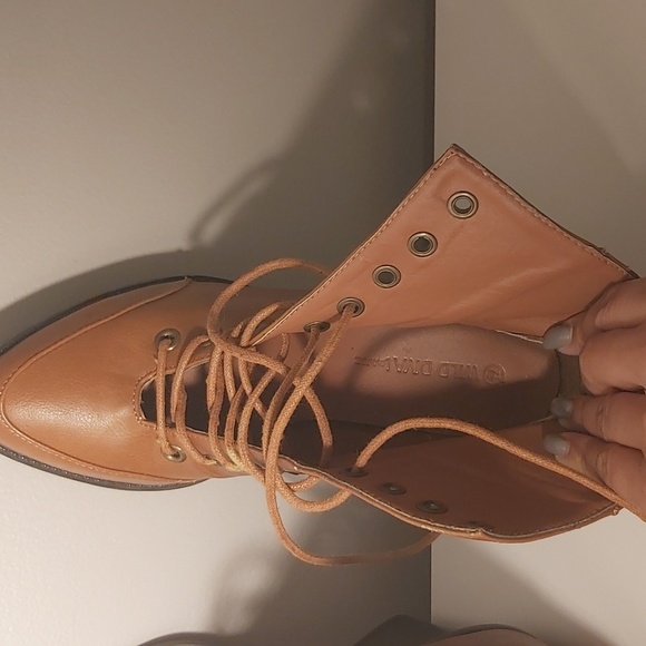 WILD DIVA SHOSE - Picture 8 of 12